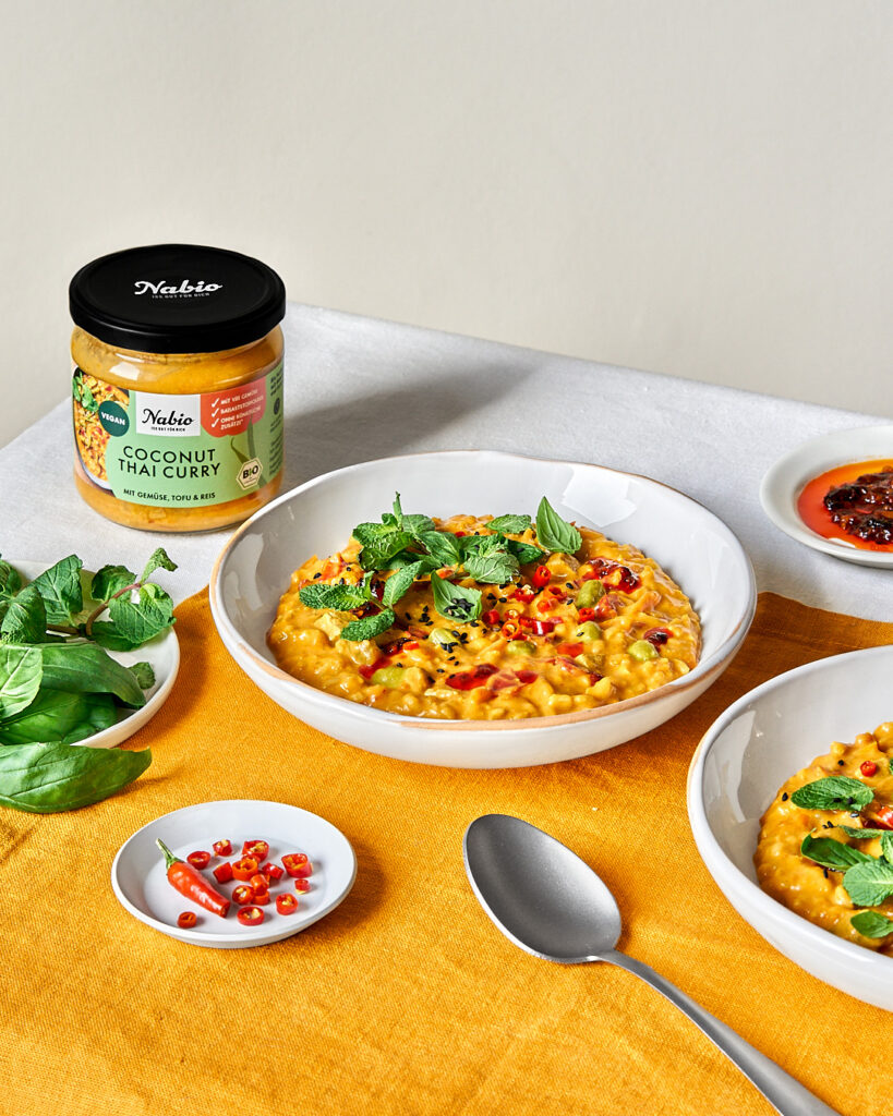 20251205_Nabio_ThaiCurry_Moods_0055_4x5